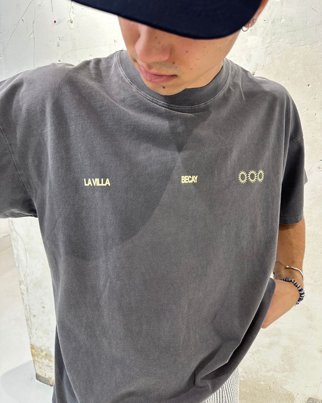 Villa Gray T-Shirt - Image 4